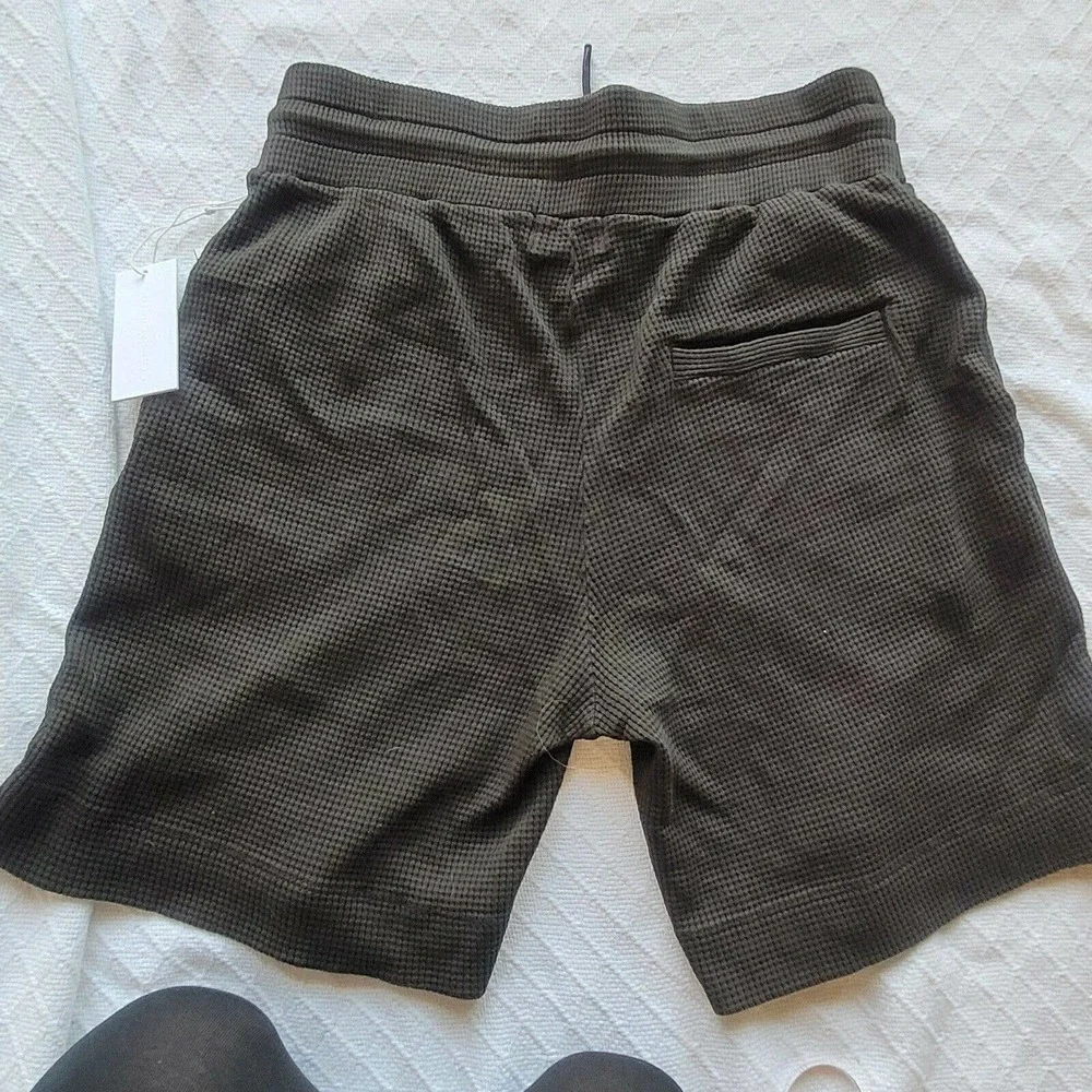 NWT Cotton Citizen men black Tyson Short Size L waffle‎